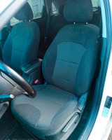 Чехлы на КIA Niro Hybrid из велюра