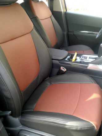 Чехлы на Peugeot 3008 I (Пежо 3008 1 пок.) из экокожи черно-коричневые