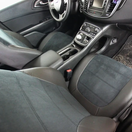Чехлы на Chrysler 200 (Крайслер 200) из экокожи и антары Antara