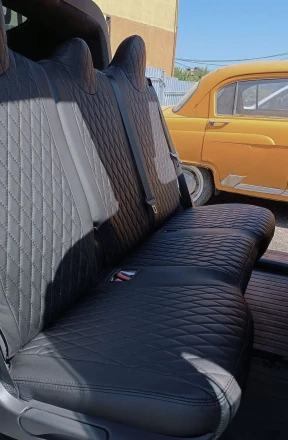 Накидки на Tesla Model X (Тесла Модел X) из экокожи AM Rubin-G