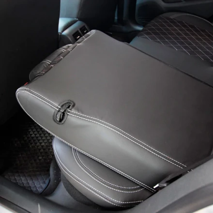 Чехлы на Volkswagen Golf Plus из экокожи и антары VE