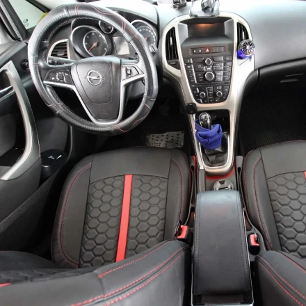 Авточехлы на Opel Astra J из экокожи ES