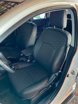 Чехлы на Mitsubishi Outlander Sport из экокожи с прострочкой соты Sport 3