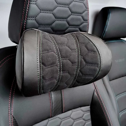 Подушка на подголовник из экокожи и алькантары TC фигурная